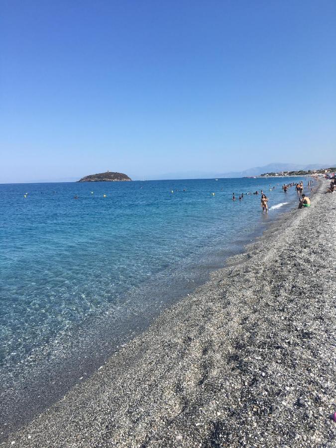 디아망테 Parco Corallo Di Fronte Al Mare 아파트 외부 사진